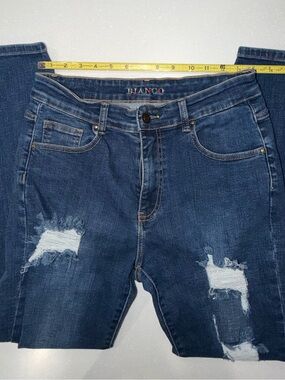 Bianco Women's Skinny Distressed Dark Indigo Jeans